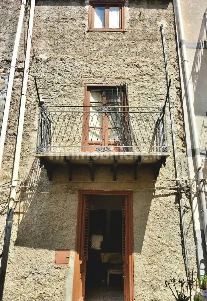 Casa indipendente in vendita a Roccapalumba