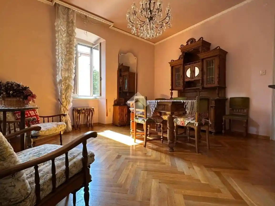 Appartamento in vendita a Trieste