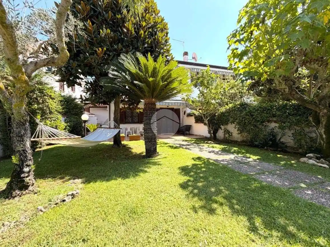 Villa in vendita a Sabaudia