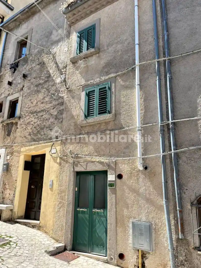 Casa indipendente in vendita a Ovindoli