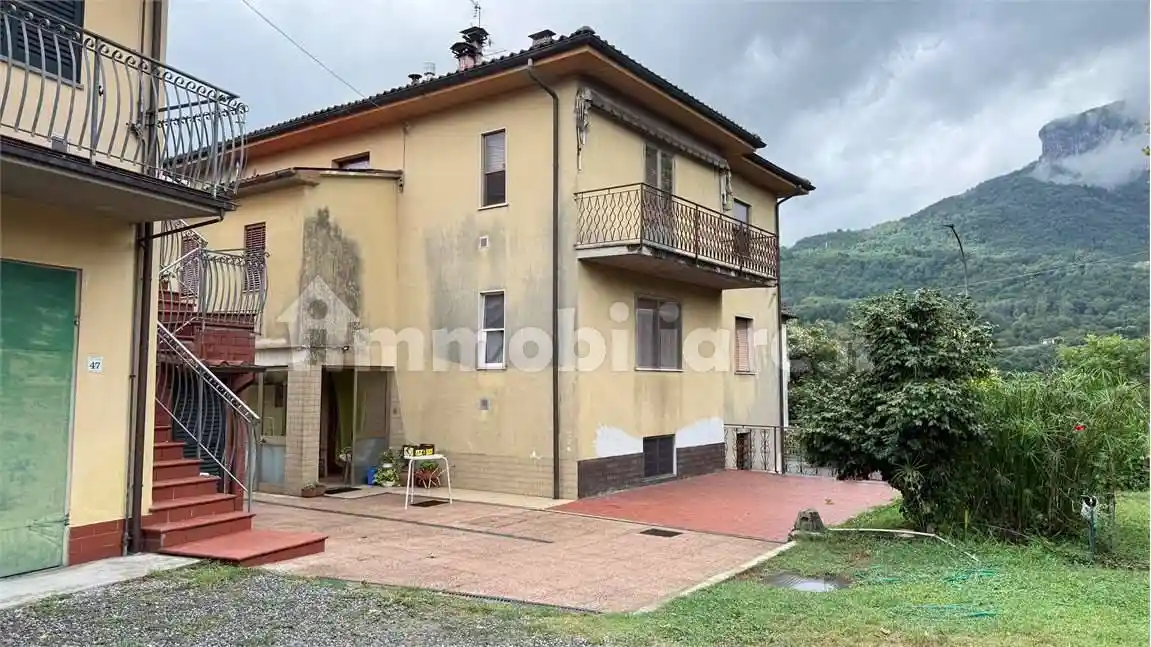 Casa indipendente in vendita a Coreglia Antelminelli