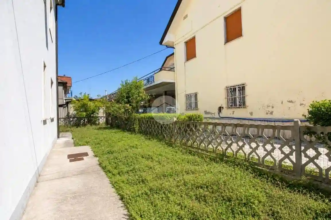 Palazzo - Edificio - foto 2