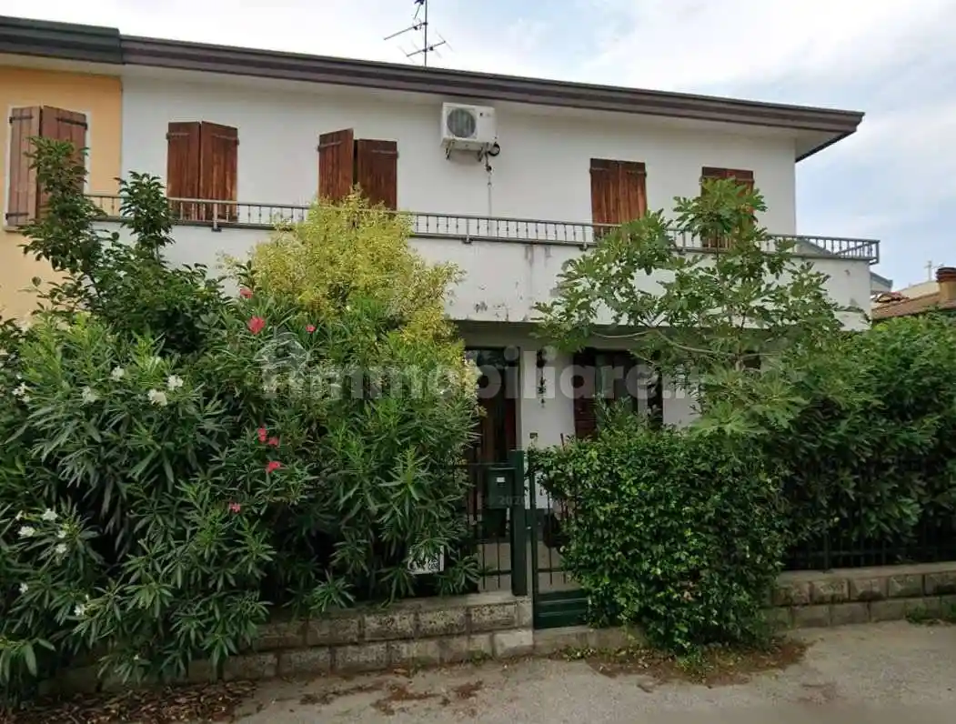 Casa indipendente in vendita a Montegrotto Terme