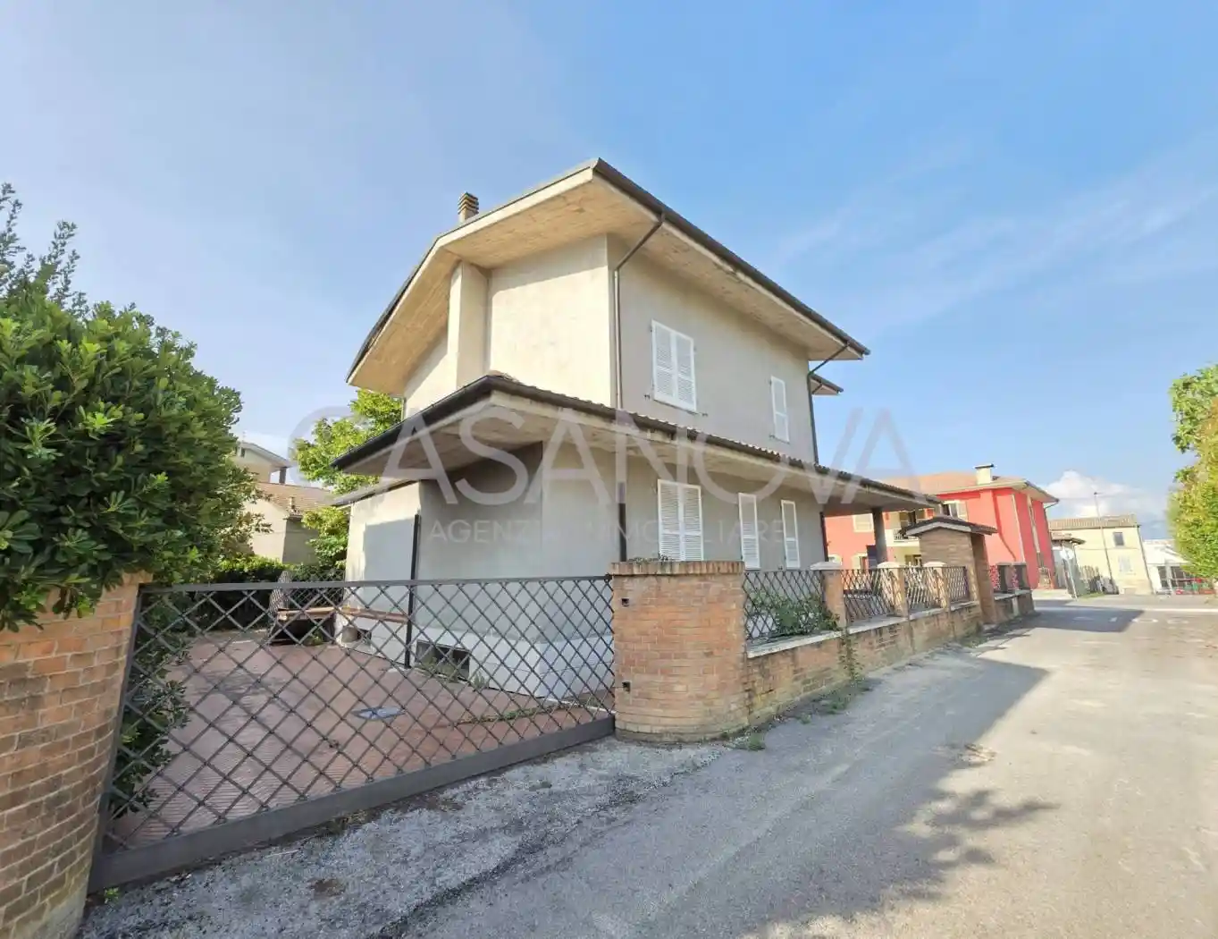 Villa in vendita a Mosciano Sant'Angelo