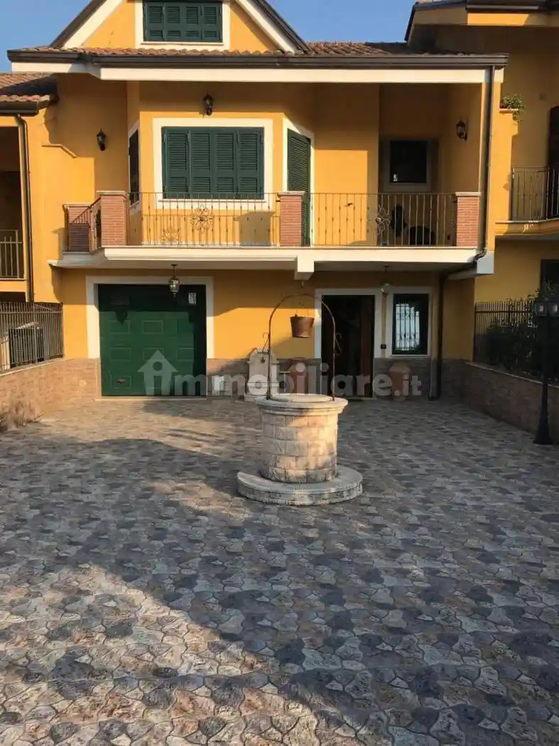 Villetta a schiera in affitto a Alatri