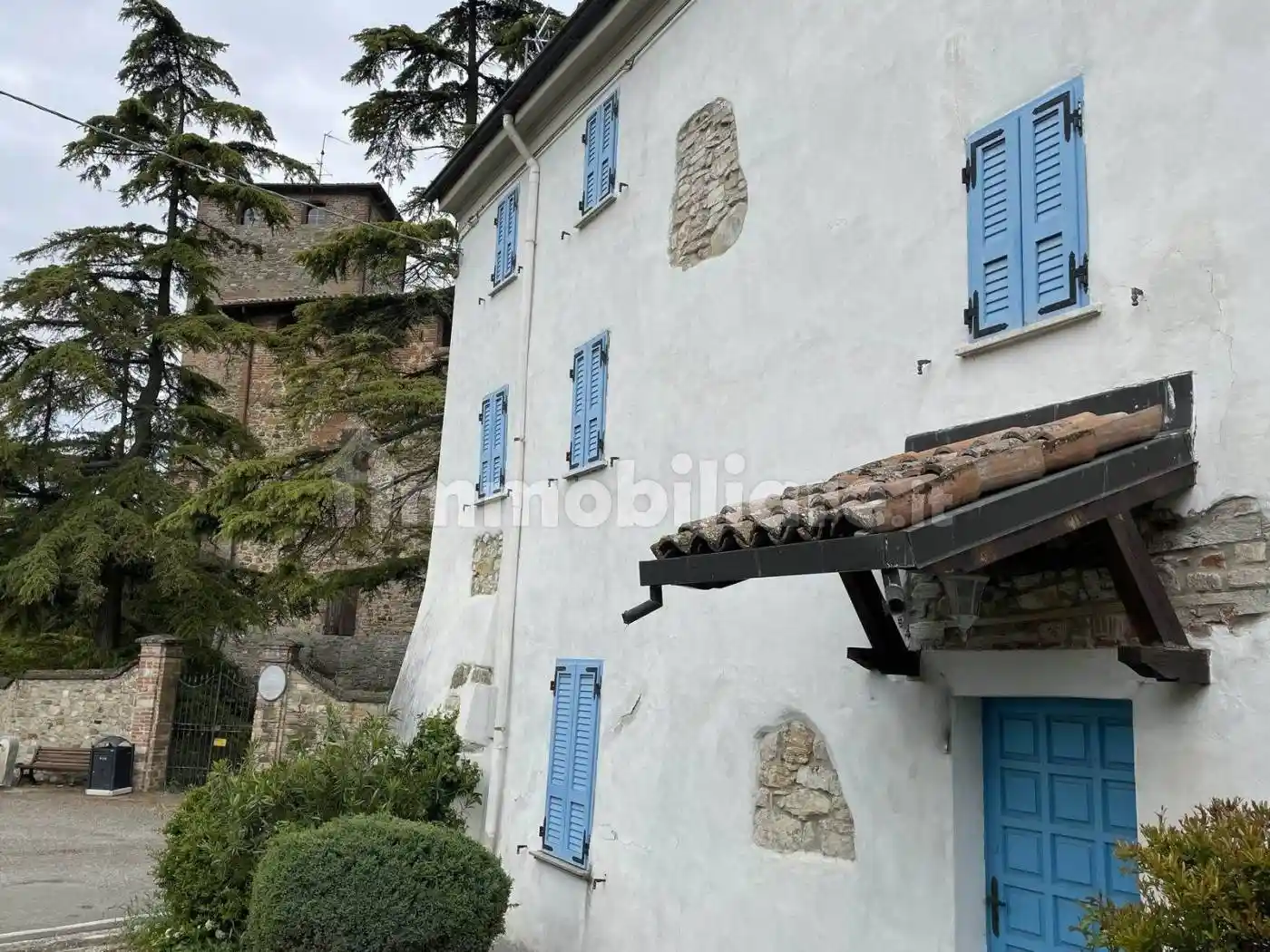Rustico - Casale in vendita a Borgonovo Val Tidone