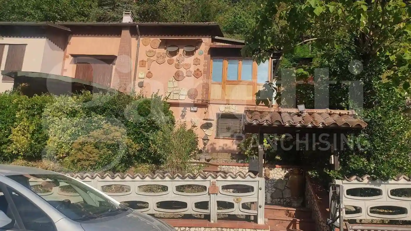 Casa indipendente - foto 2