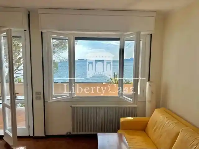 Appartamento in vendita a Gardone Riviera