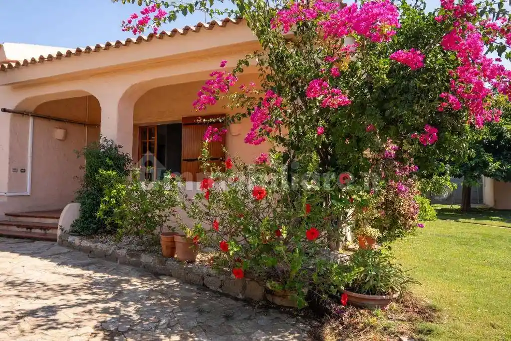 Villa in affitto a Olbia
