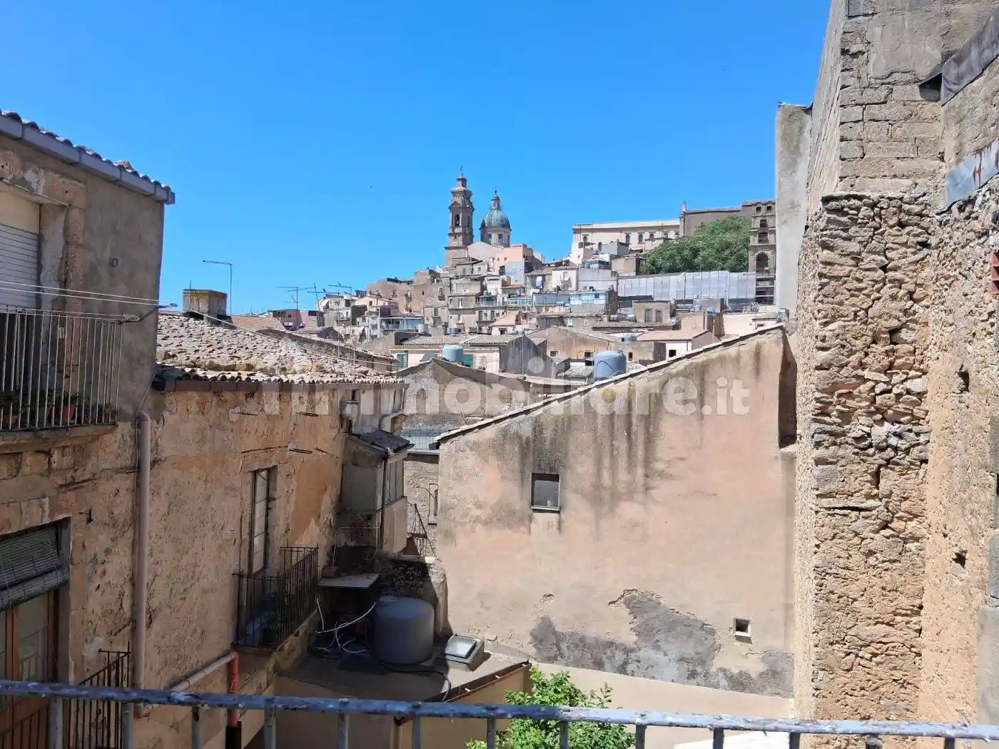Appartamento in vendita a Caltagirone