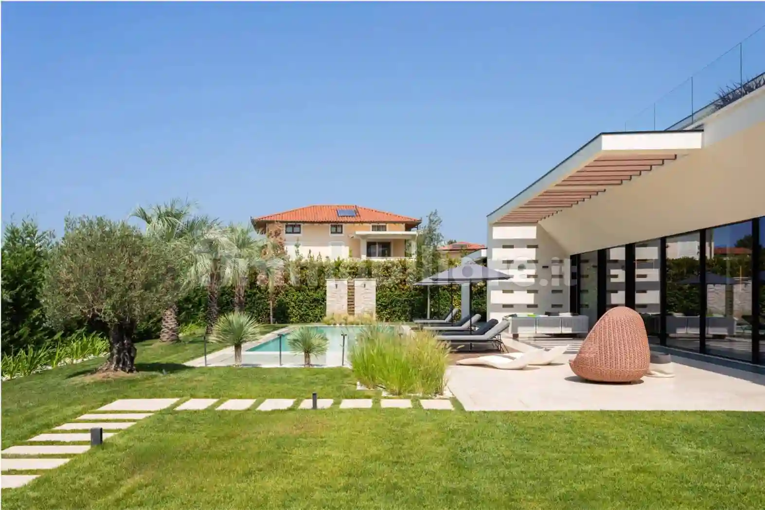 Villa - foto 3