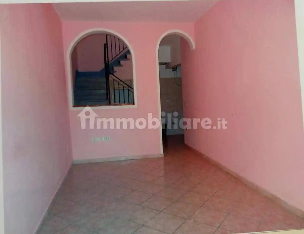 Casa indipendente in affitto a Pisa