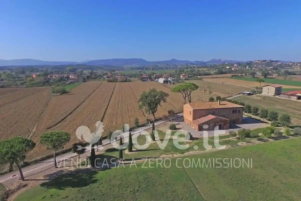 Rustico - Casale in vendita a Montepulciano