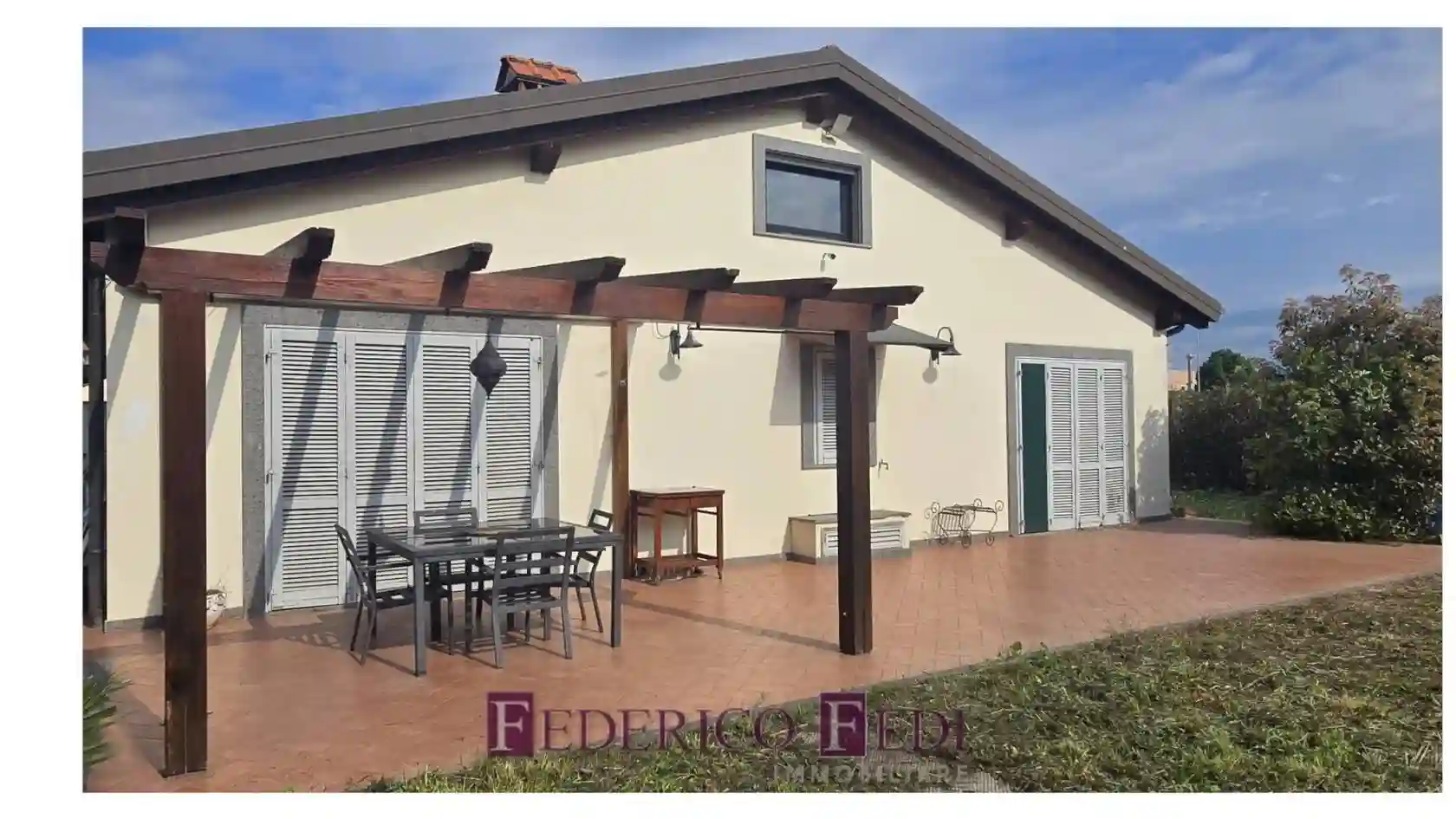 Villa - foto 2