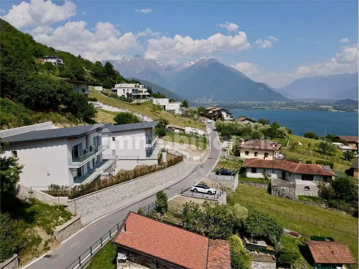 Appartamento in vendita a Vercana