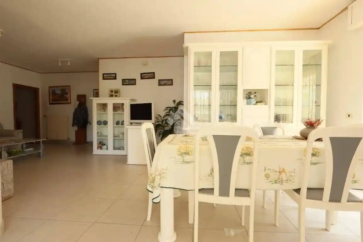 Appartamento in vendita a Alba Adriatica