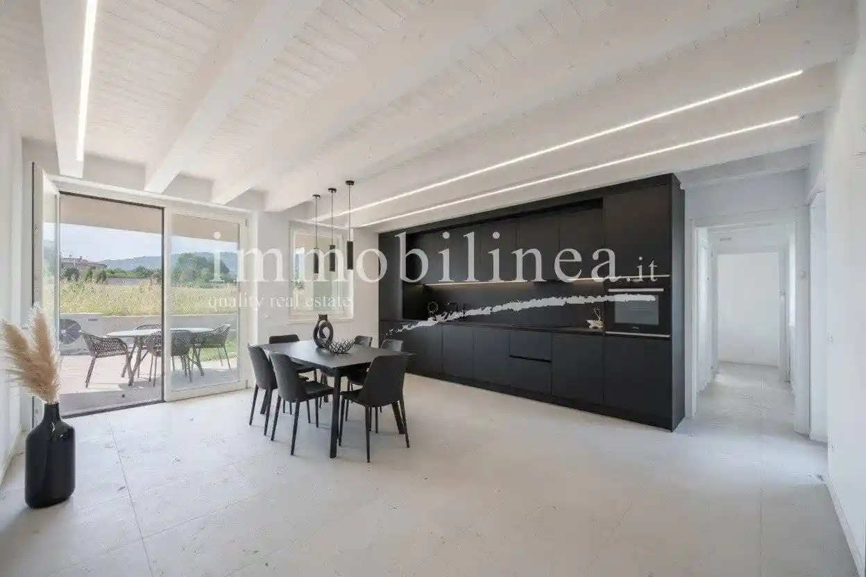 Appartamento in vendita a Costermano sul Garda