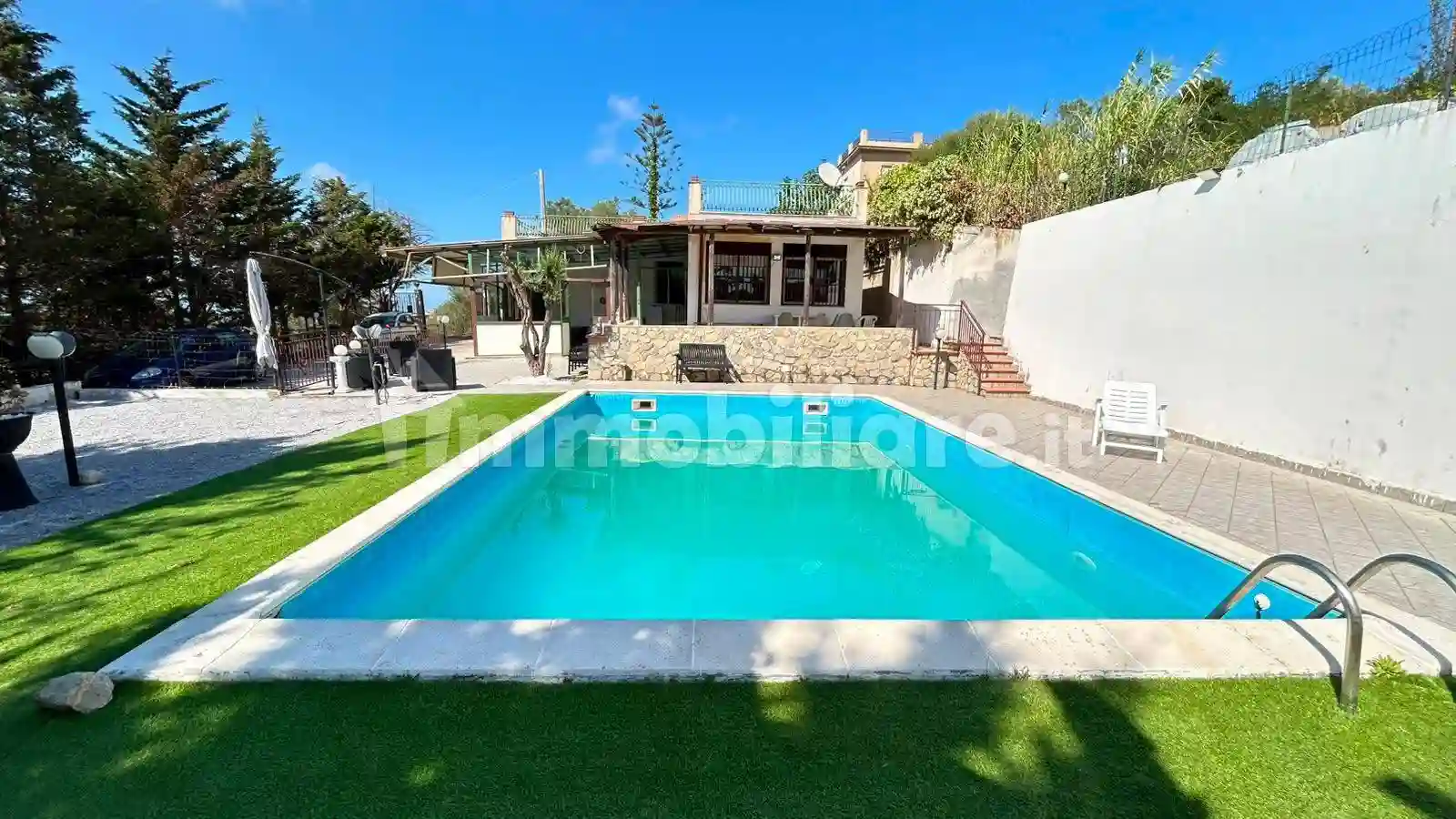 Villa - foto 2