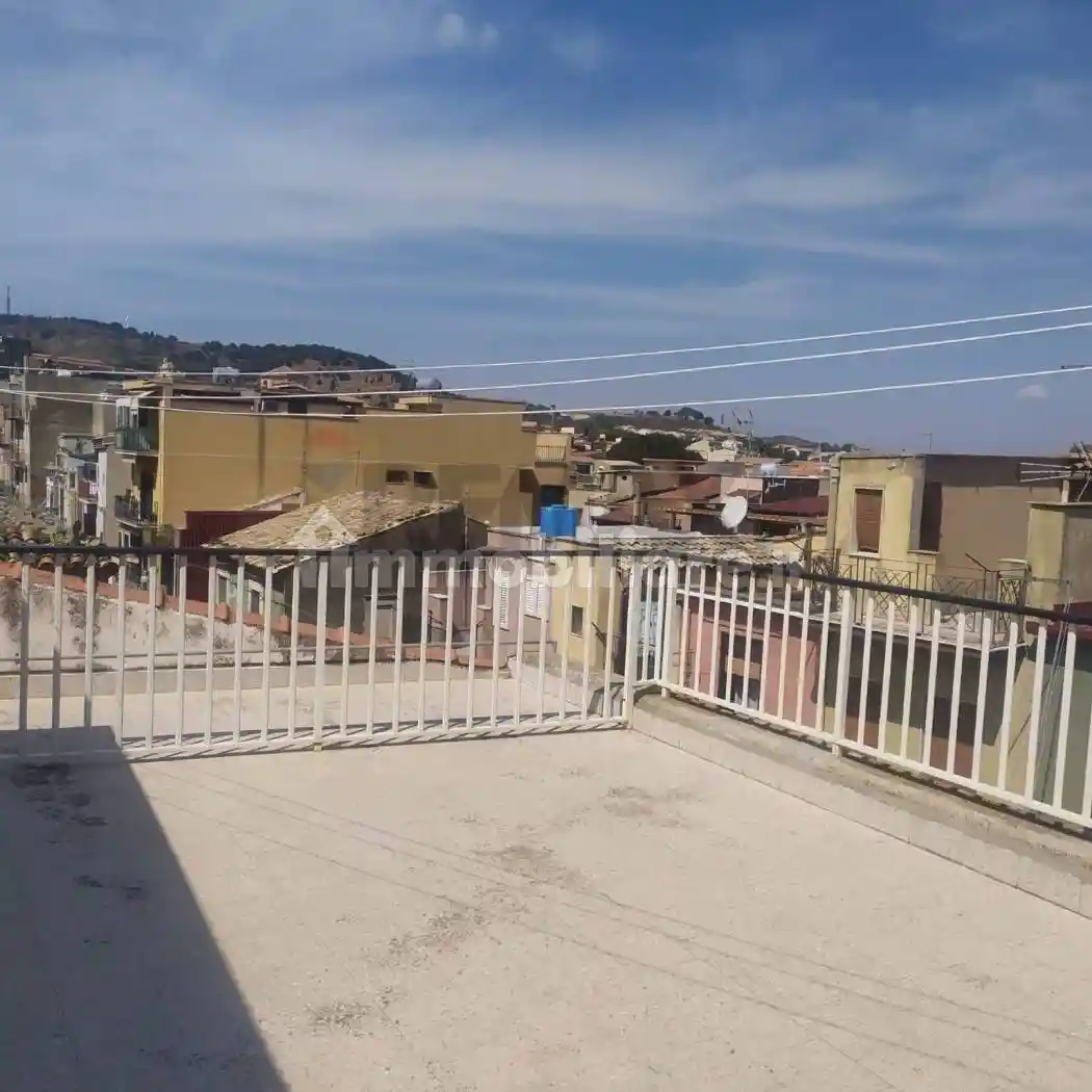 Appartamento in vendita a Militello in Val di Catania
