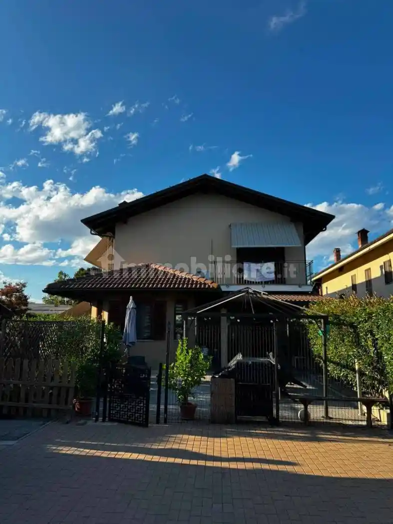 Villa in vendita a Casalgrasso