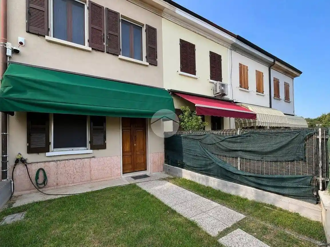 Casa indipendente in vendita a Zevio