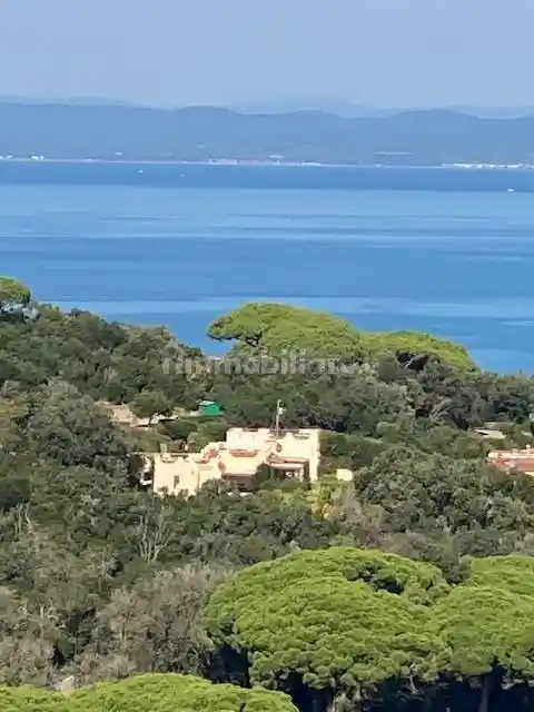 Villa in vendita a Castiglione della Pescaia