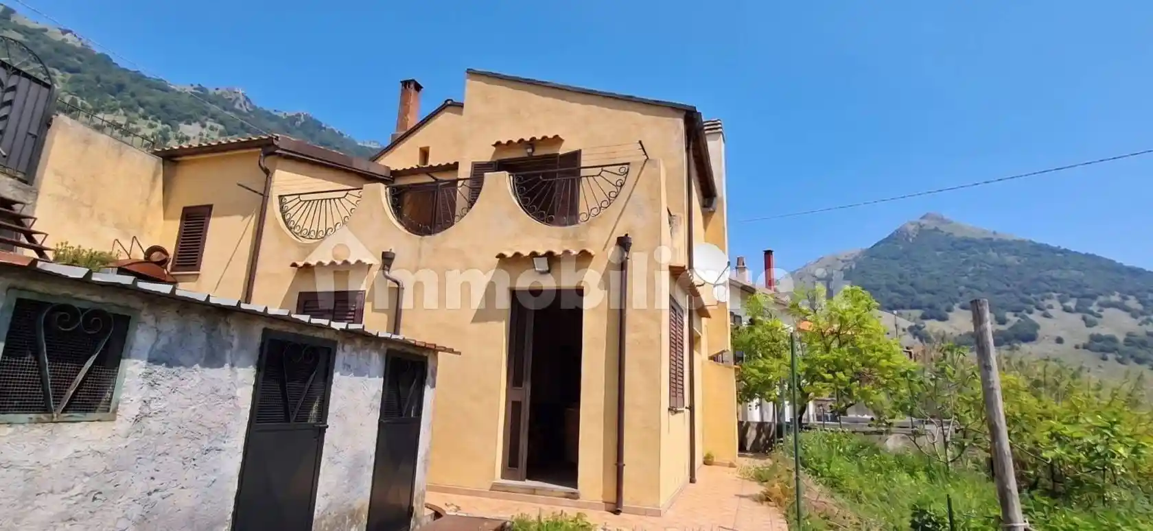 Casa indipendente in vendita a Maratea