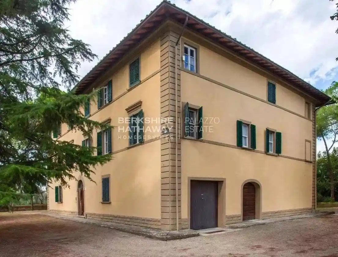 Villa in vendita a Marciano della Chiana