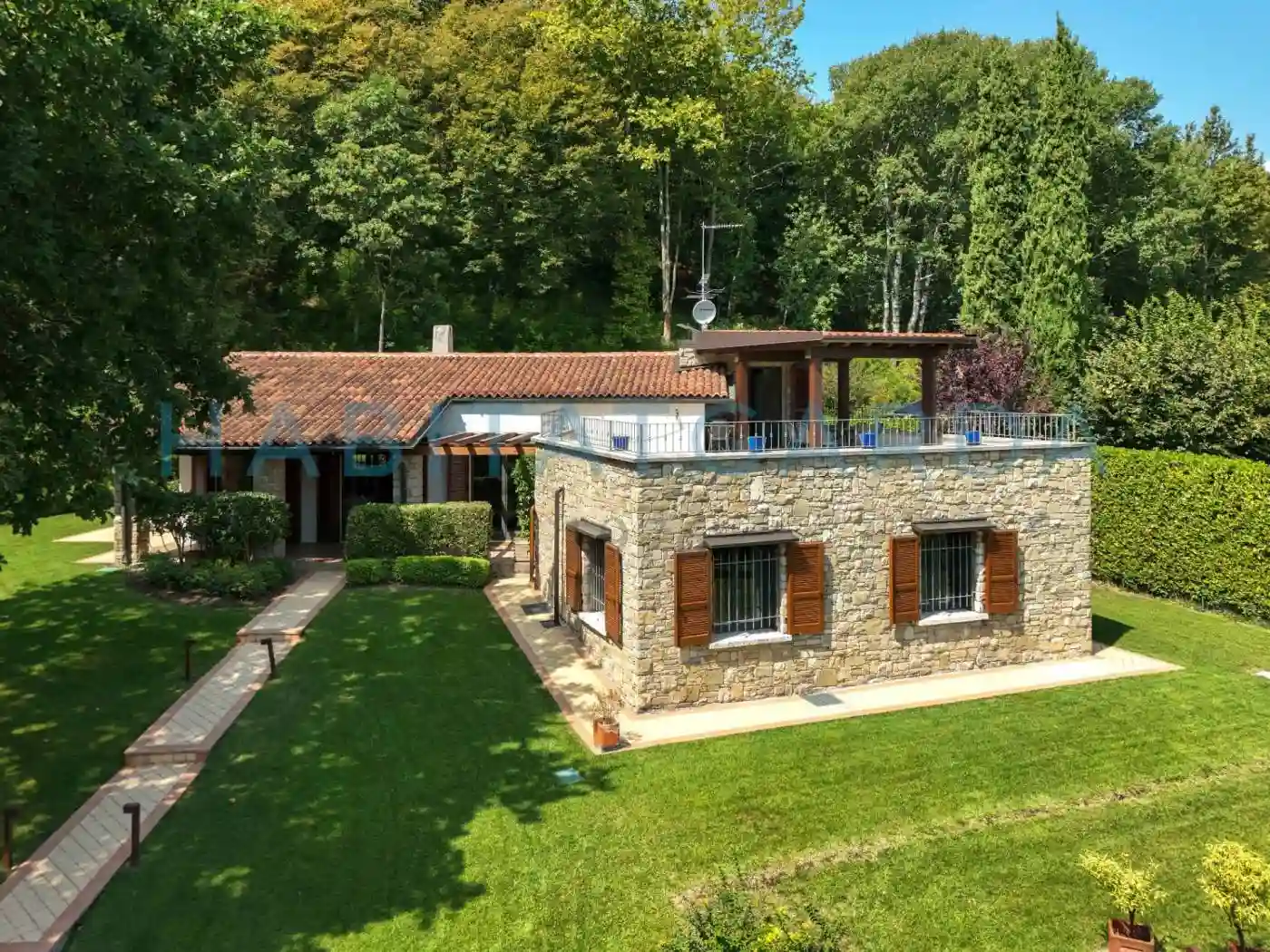 Villa - foto 2