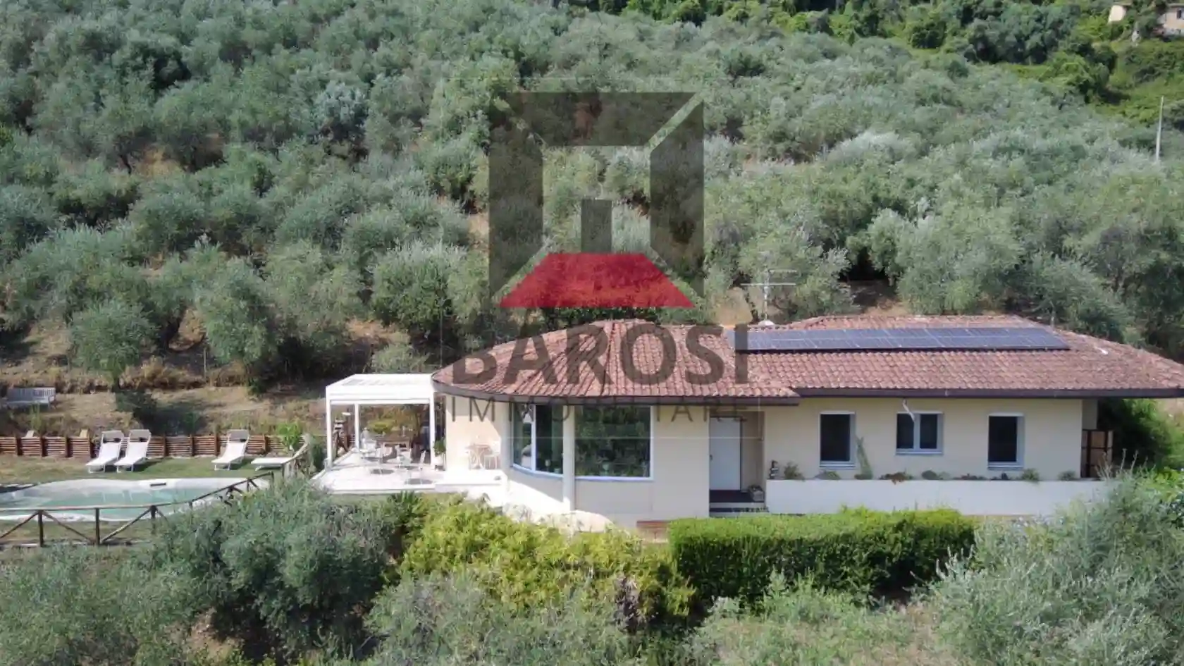 Villa - foto 2