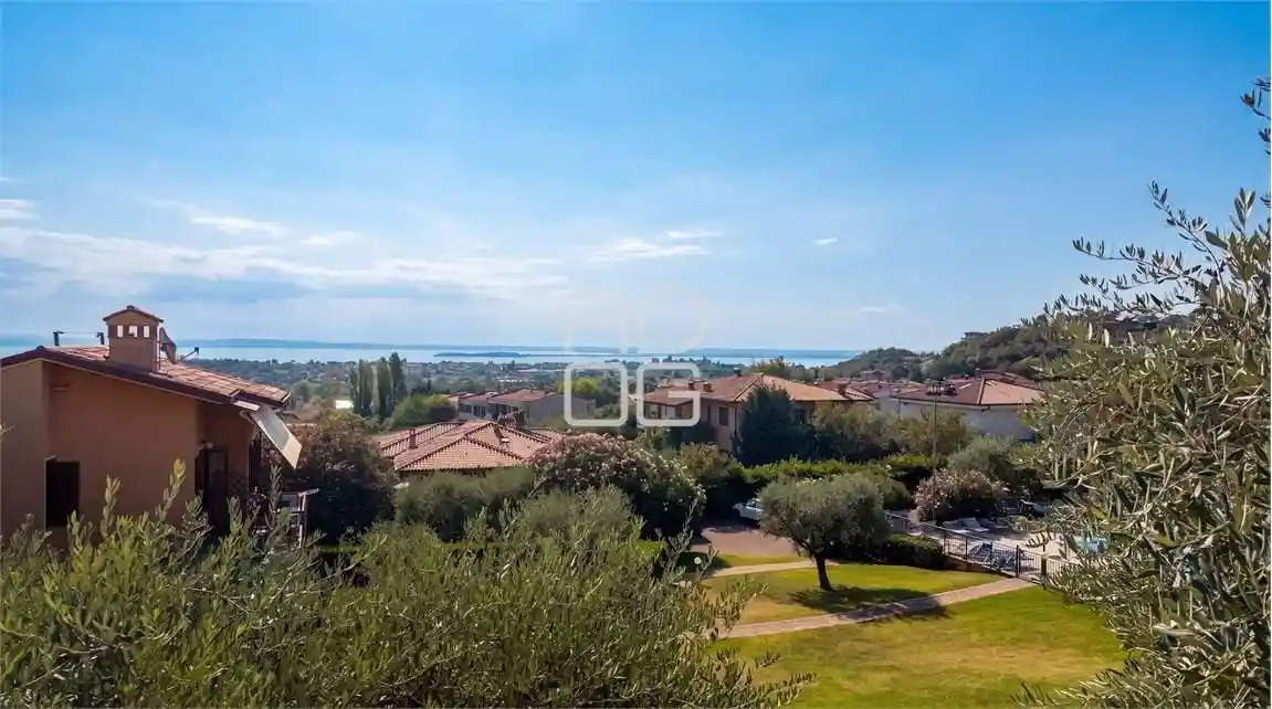 Appartamento in vendita a Soiano del Lago