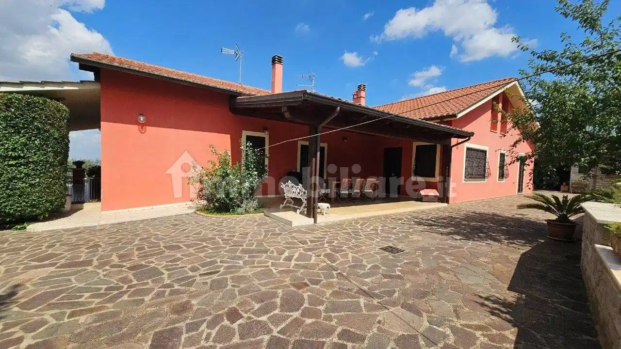 Villa in vendita a Gallicano nel Lazio