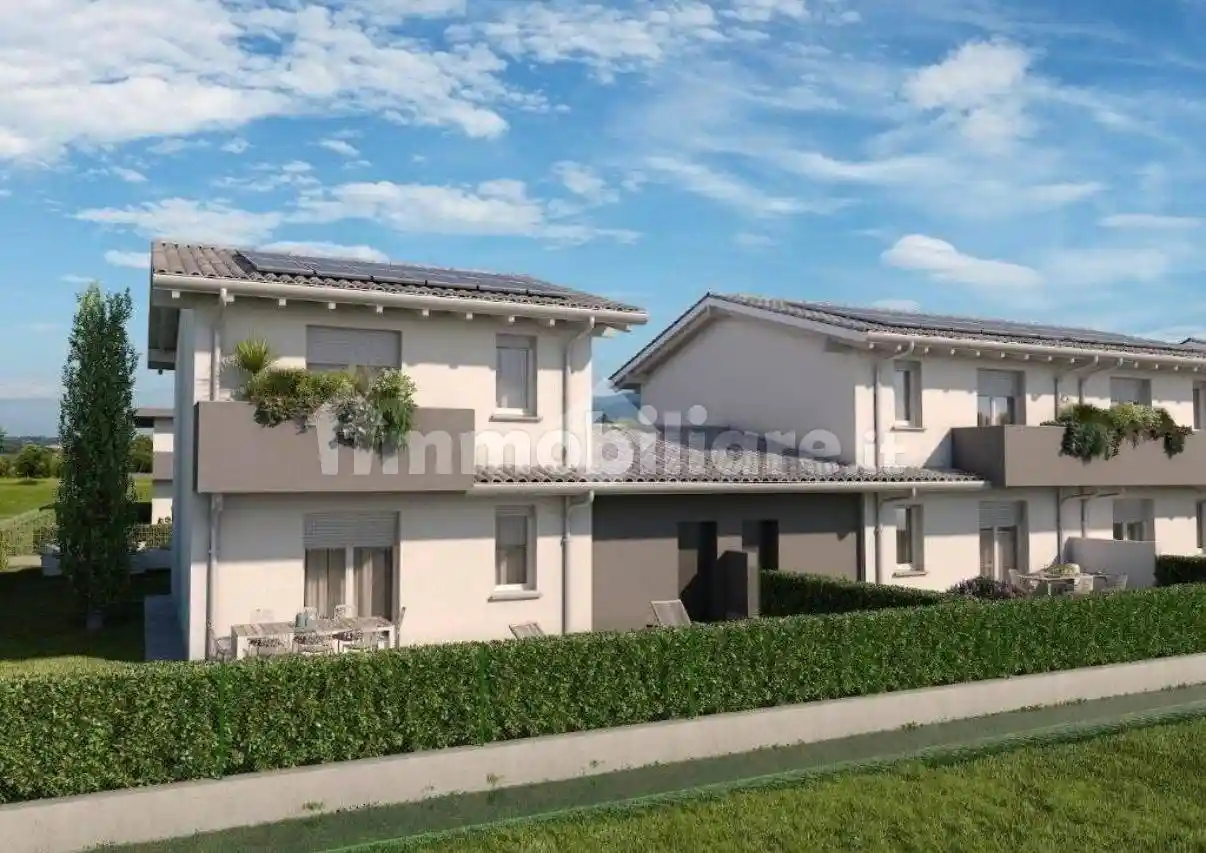 Villa in vendita a Vertemate con Minoprio