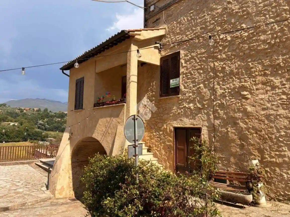 Appartamento in affitto a Selci
