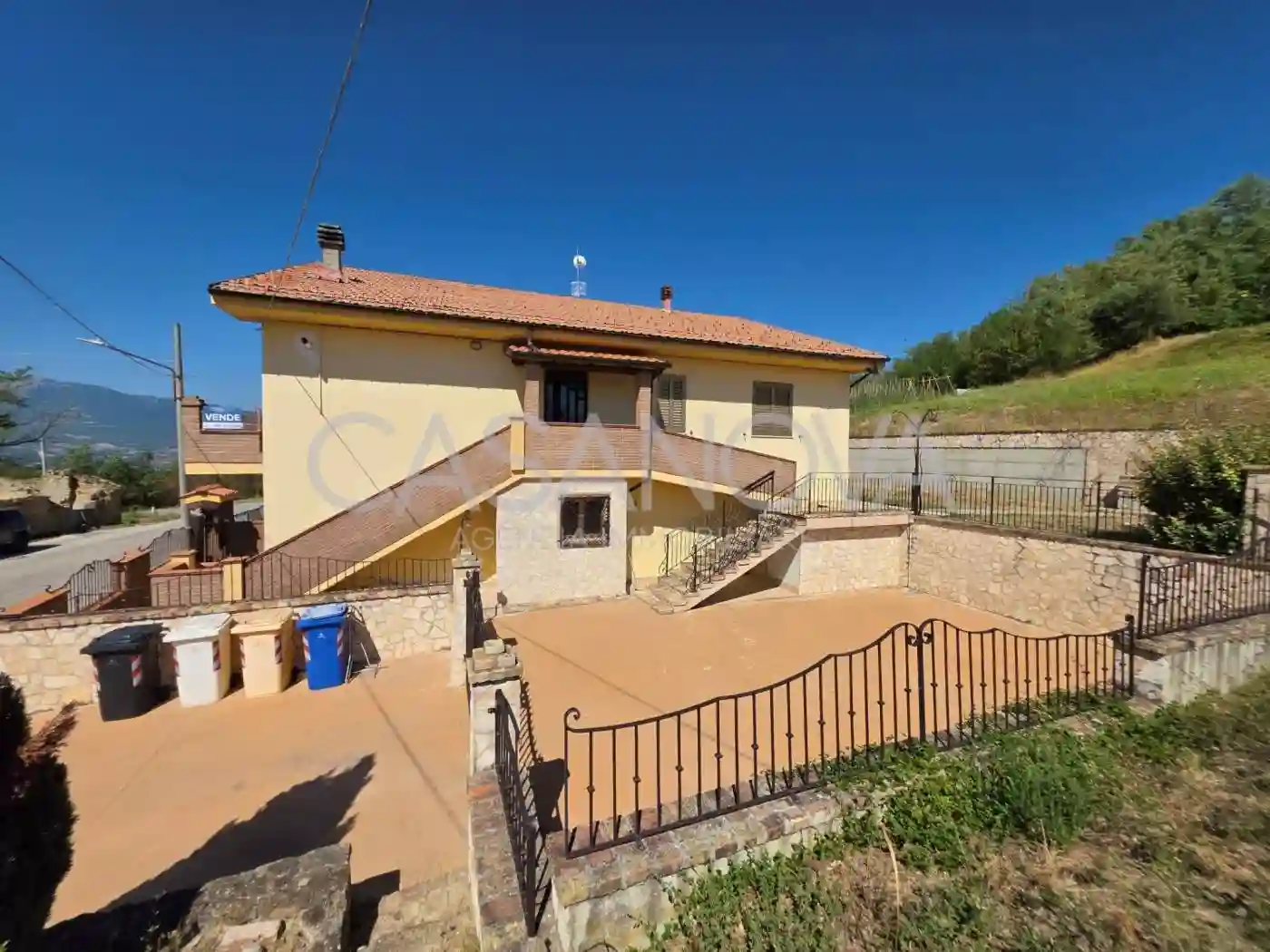 Villa - foto 3
