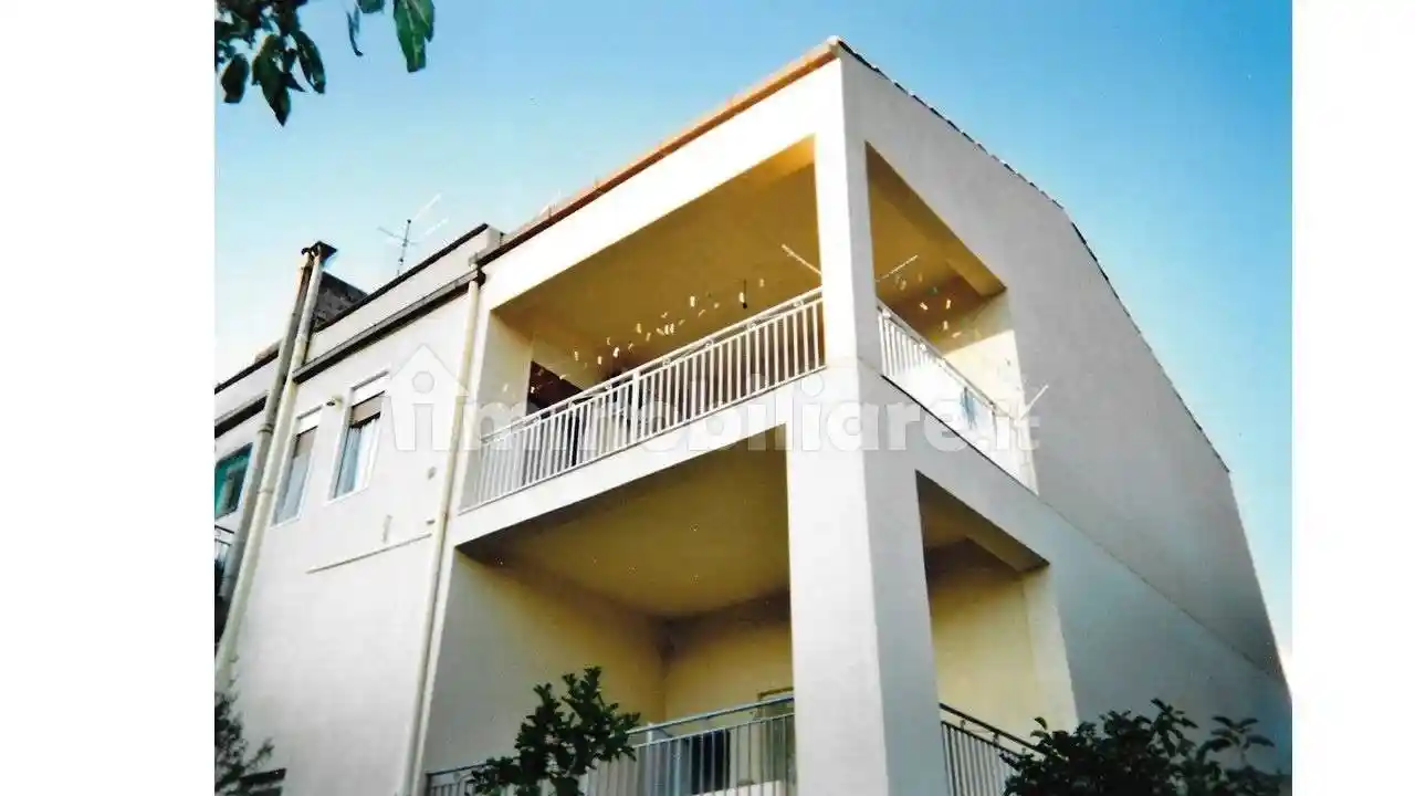 Villa in vendita a Caltanissetta