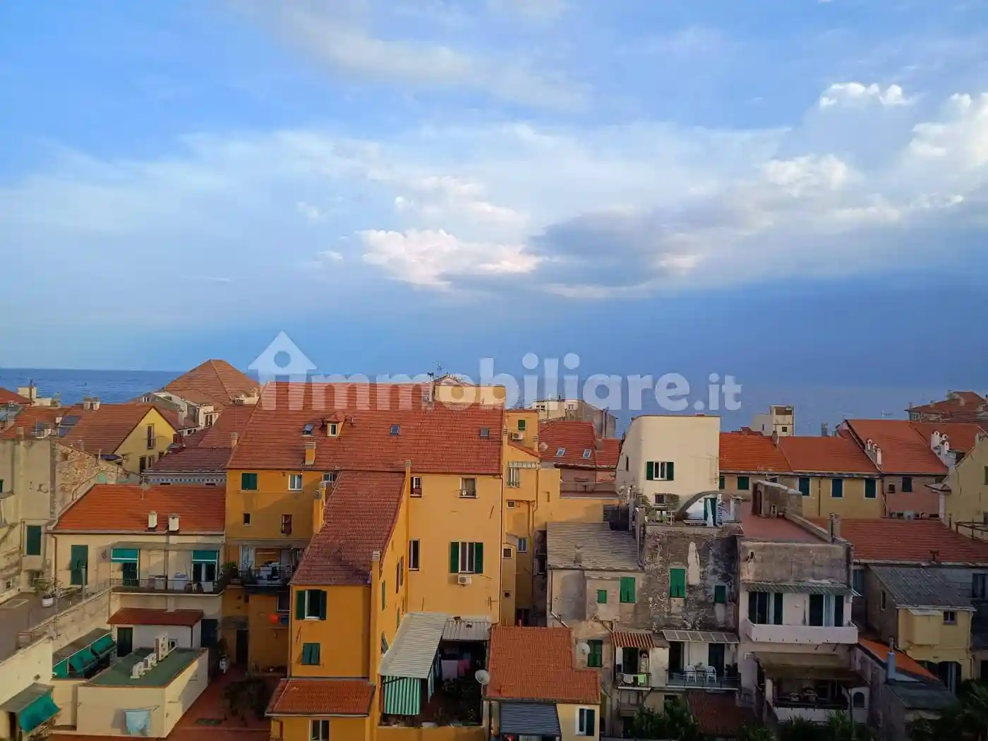 Attico - Mansarda in affitto a Finale Ligure