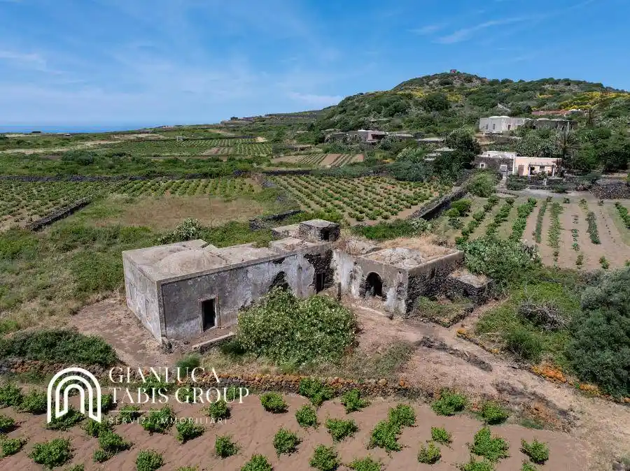 Villa in vendita a Pantelleria