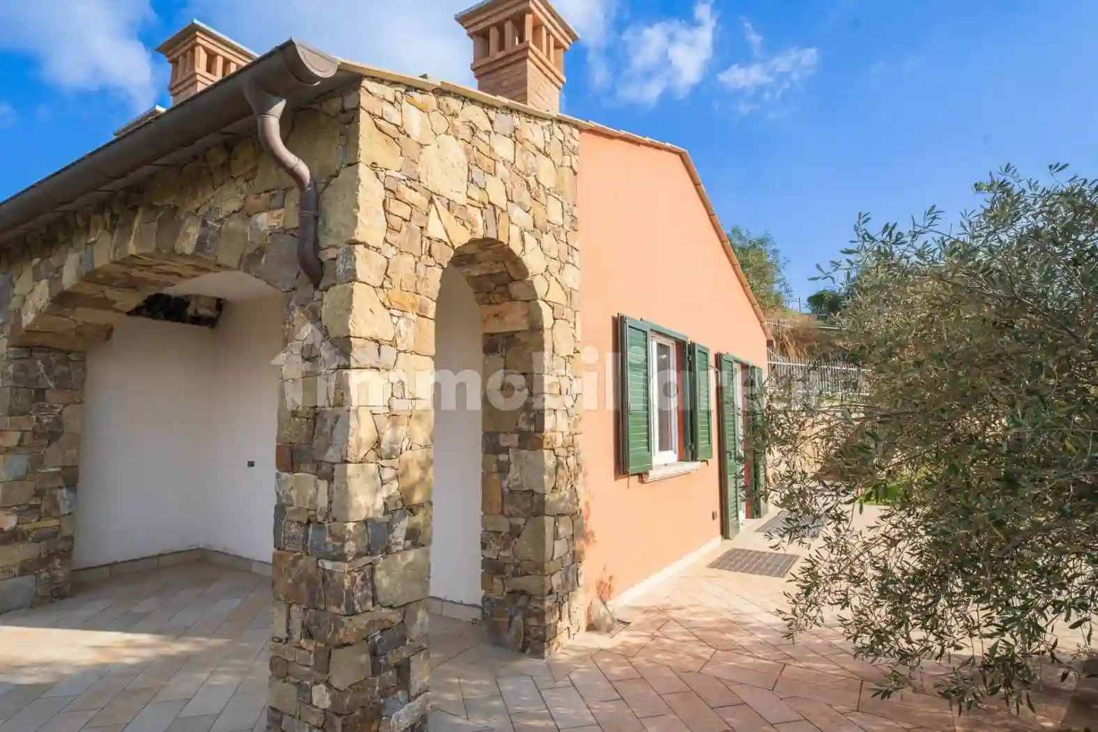 Villa - foto 2