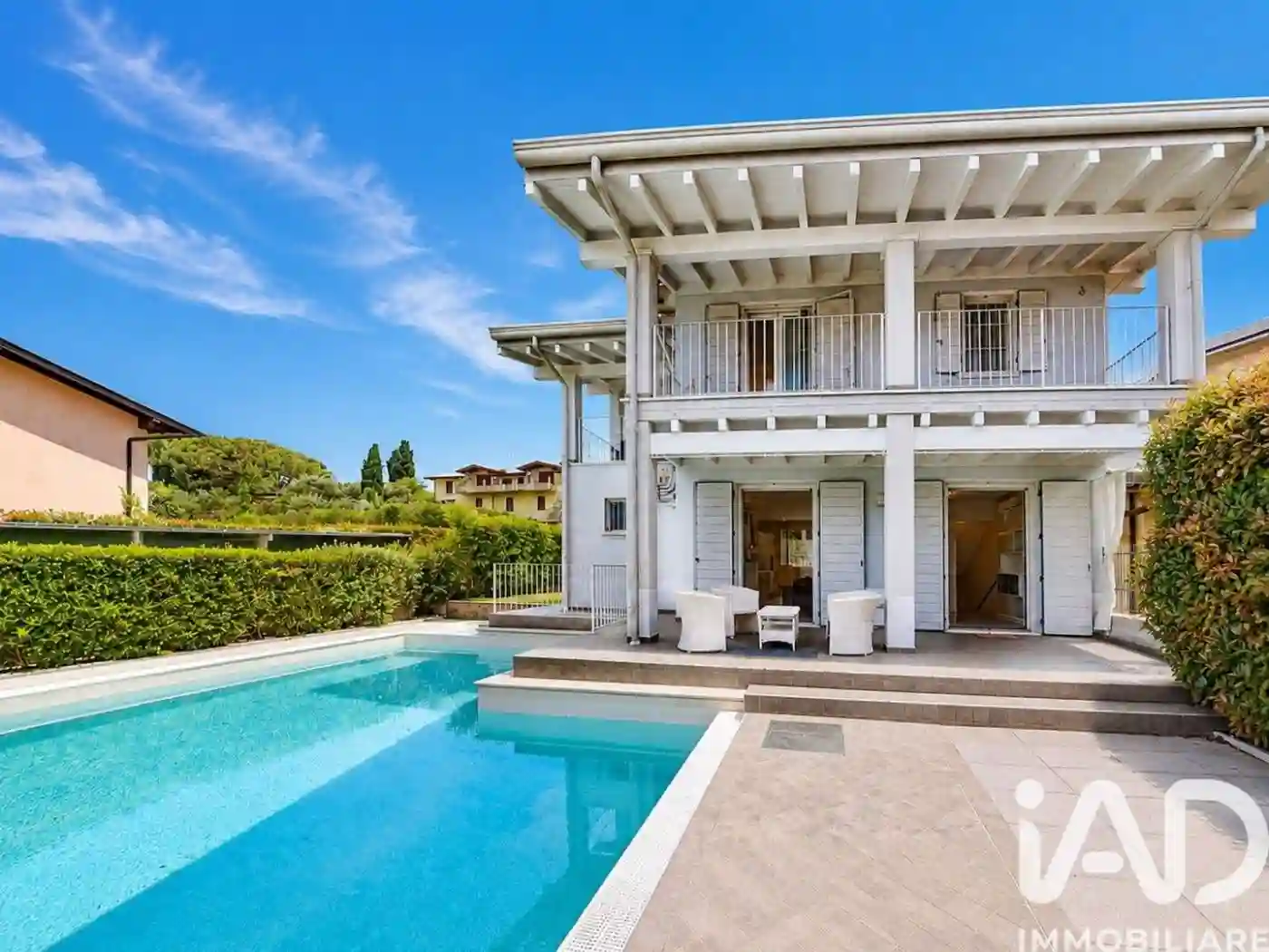 Villa - foto 2