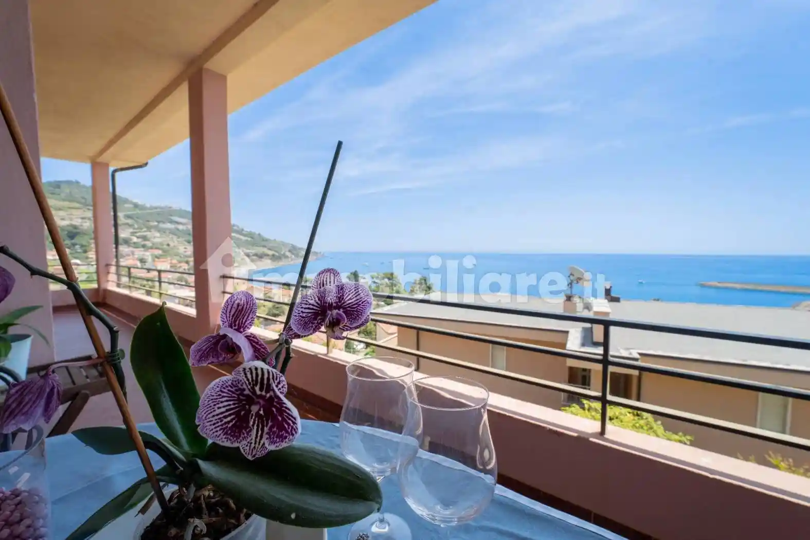 Villa in vendita a Santo Stefano al Mare