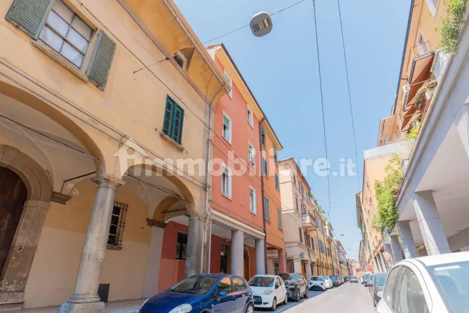 Appartamento in vendita a Bologna