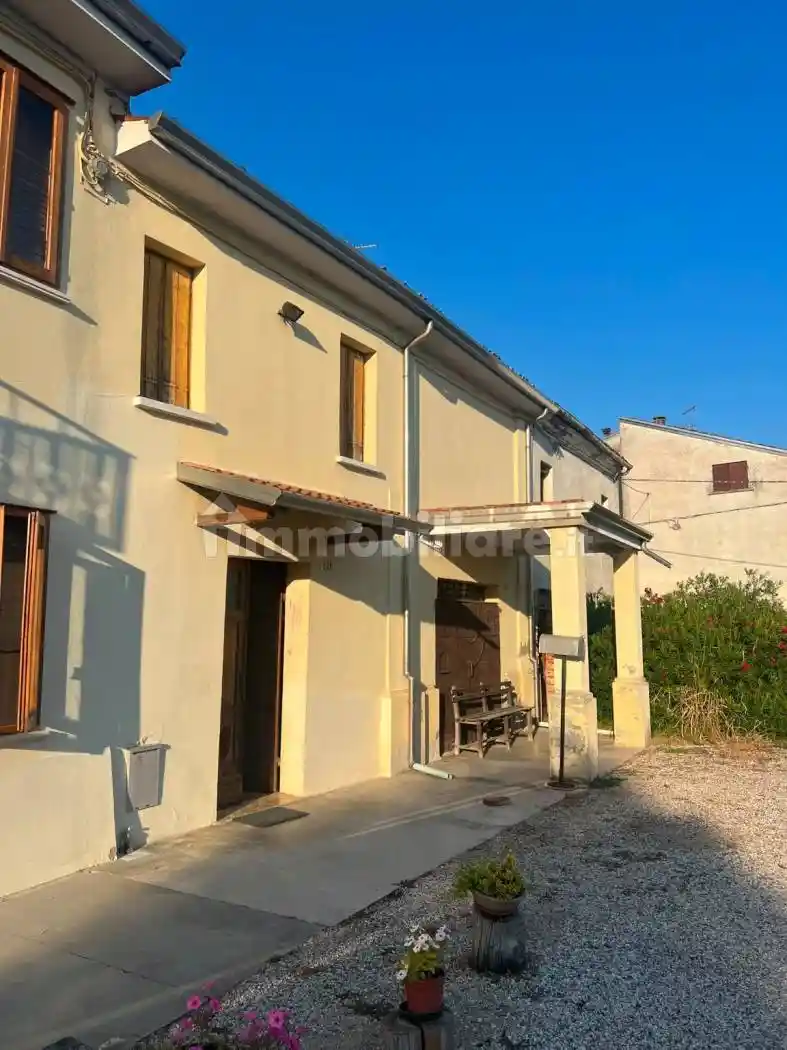 Casa indipendente in vendita a San Benedetto Po