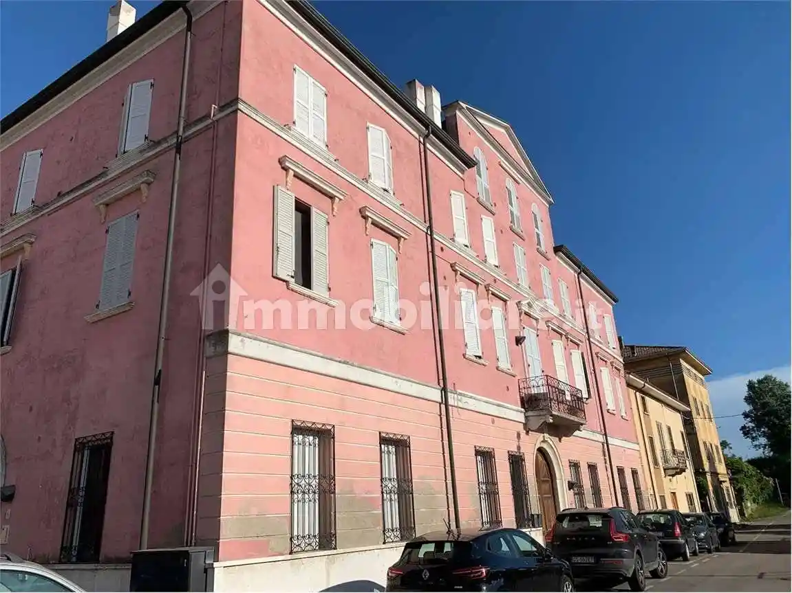 Appartamento in affitto a Ostiglia