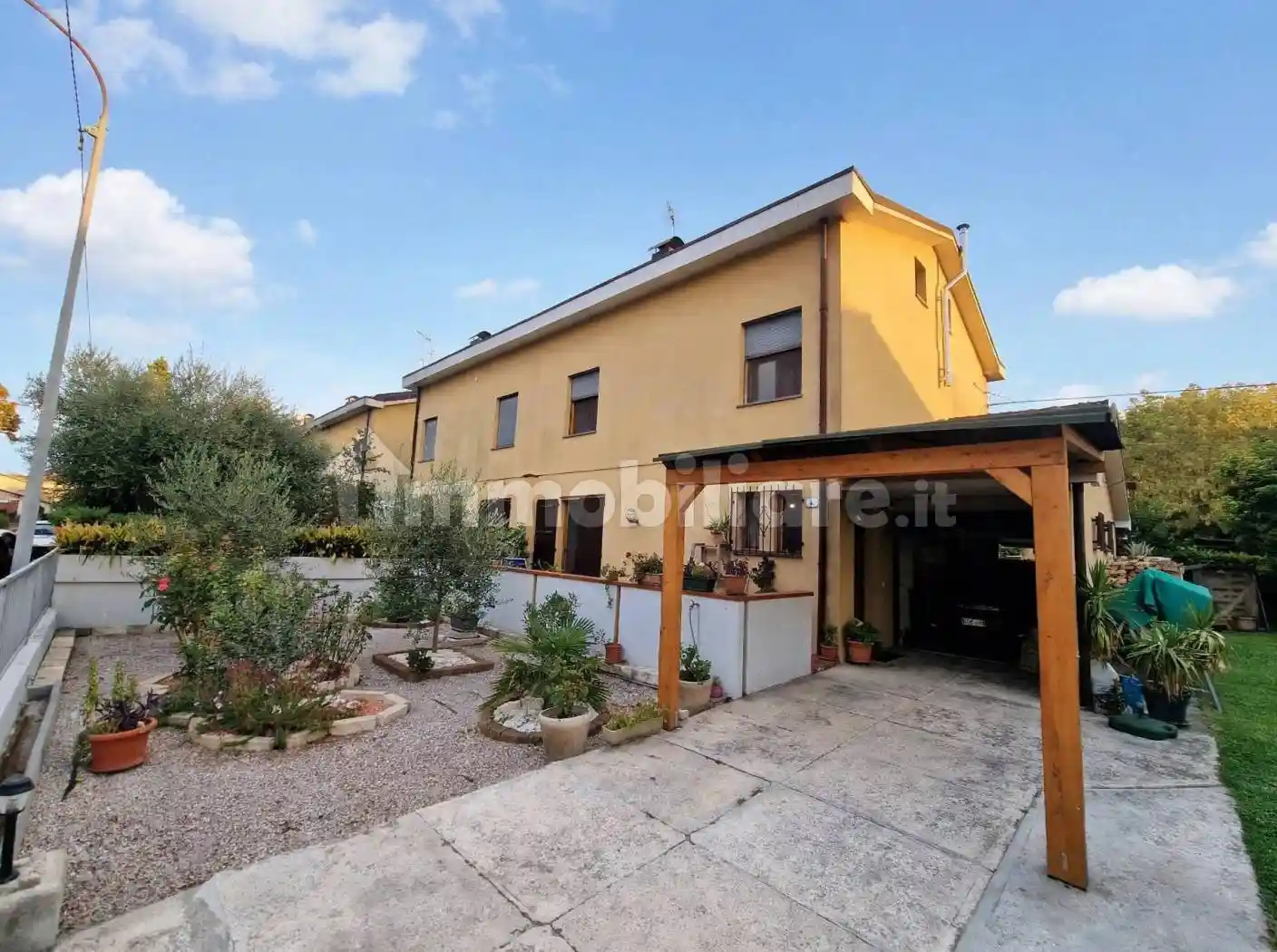 Villetta a schiera in vendita a Medolla