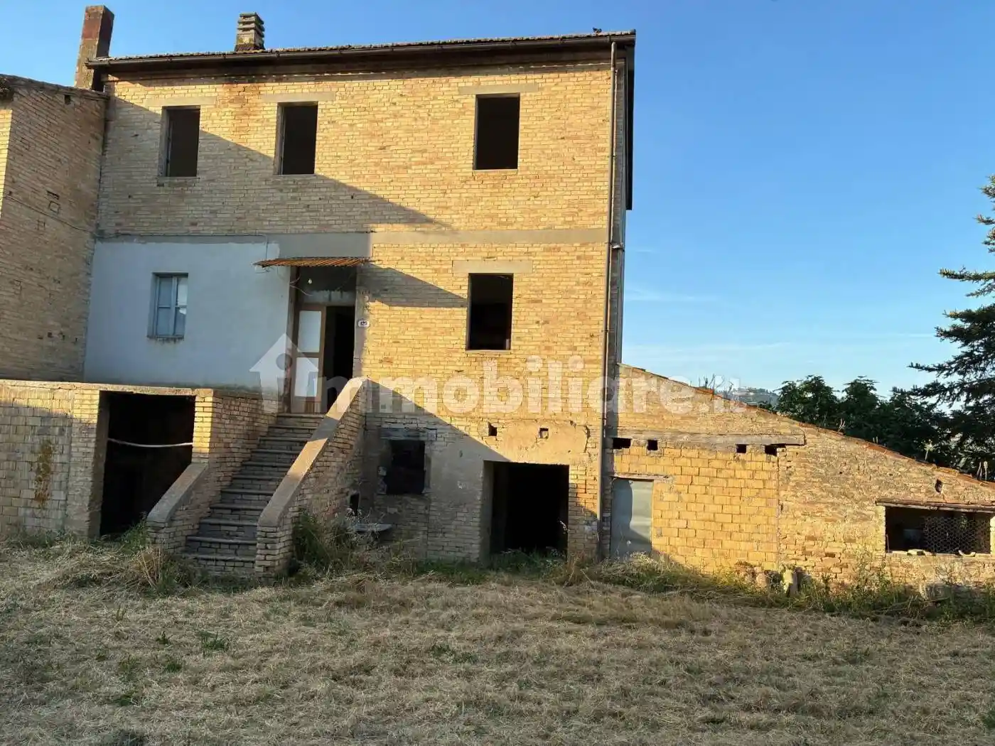 Rustico - Casale in vendita a Offida