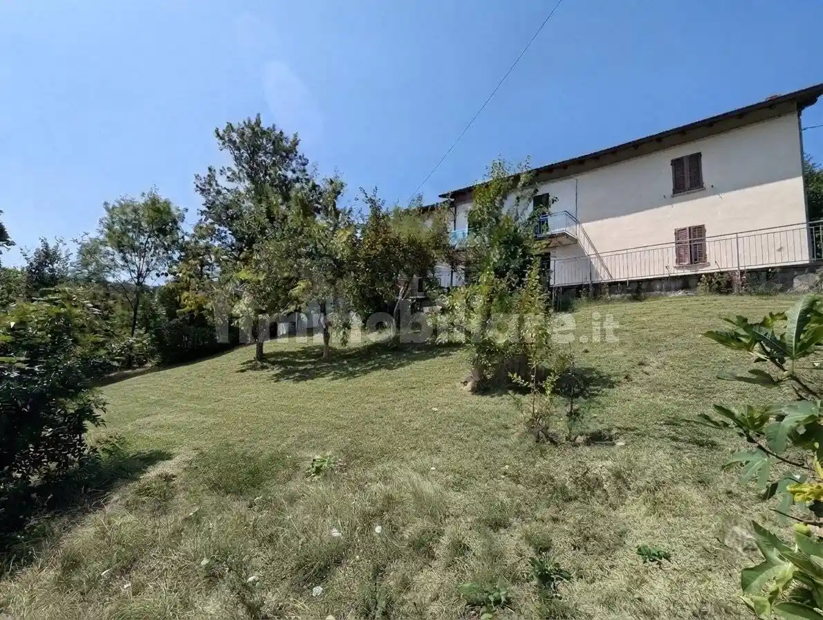 Rustico - Casale in vendita a Bardi