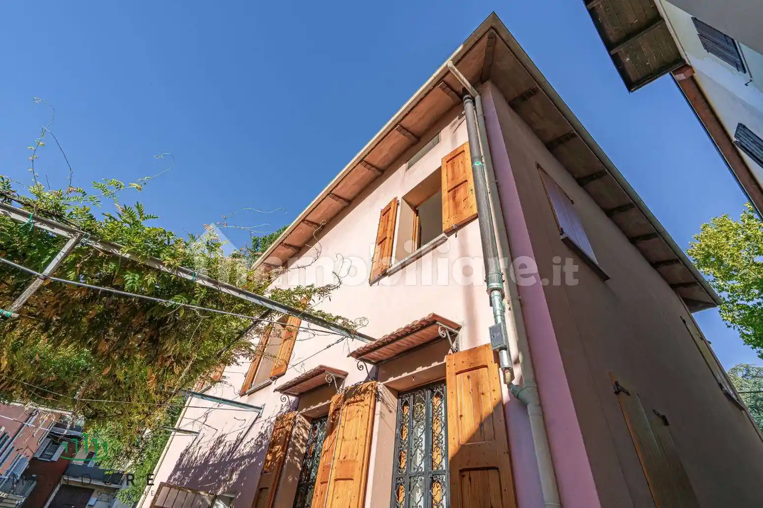 Villa in vendita a Zola Predosa