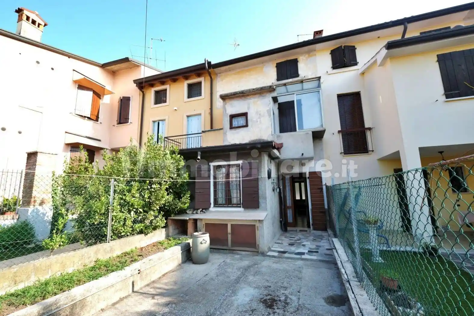 Casa indipendente in vendita a Lazise