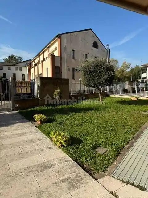 Appartamento in vendita a Verona